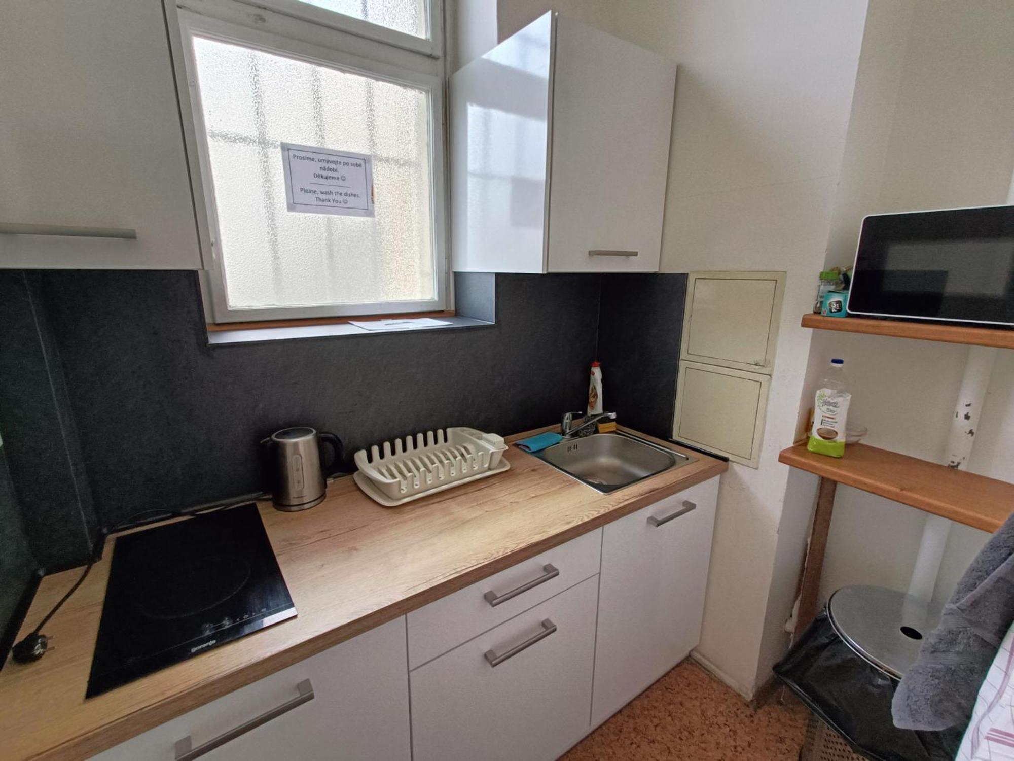 A Plus Hostel - Centrum Прага Экстерьер фото