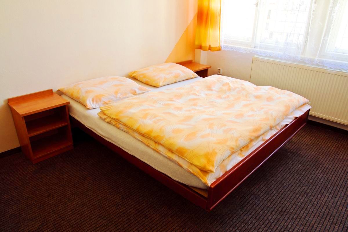 A Plus Hostel - Centrum Прага Экстерьер фото